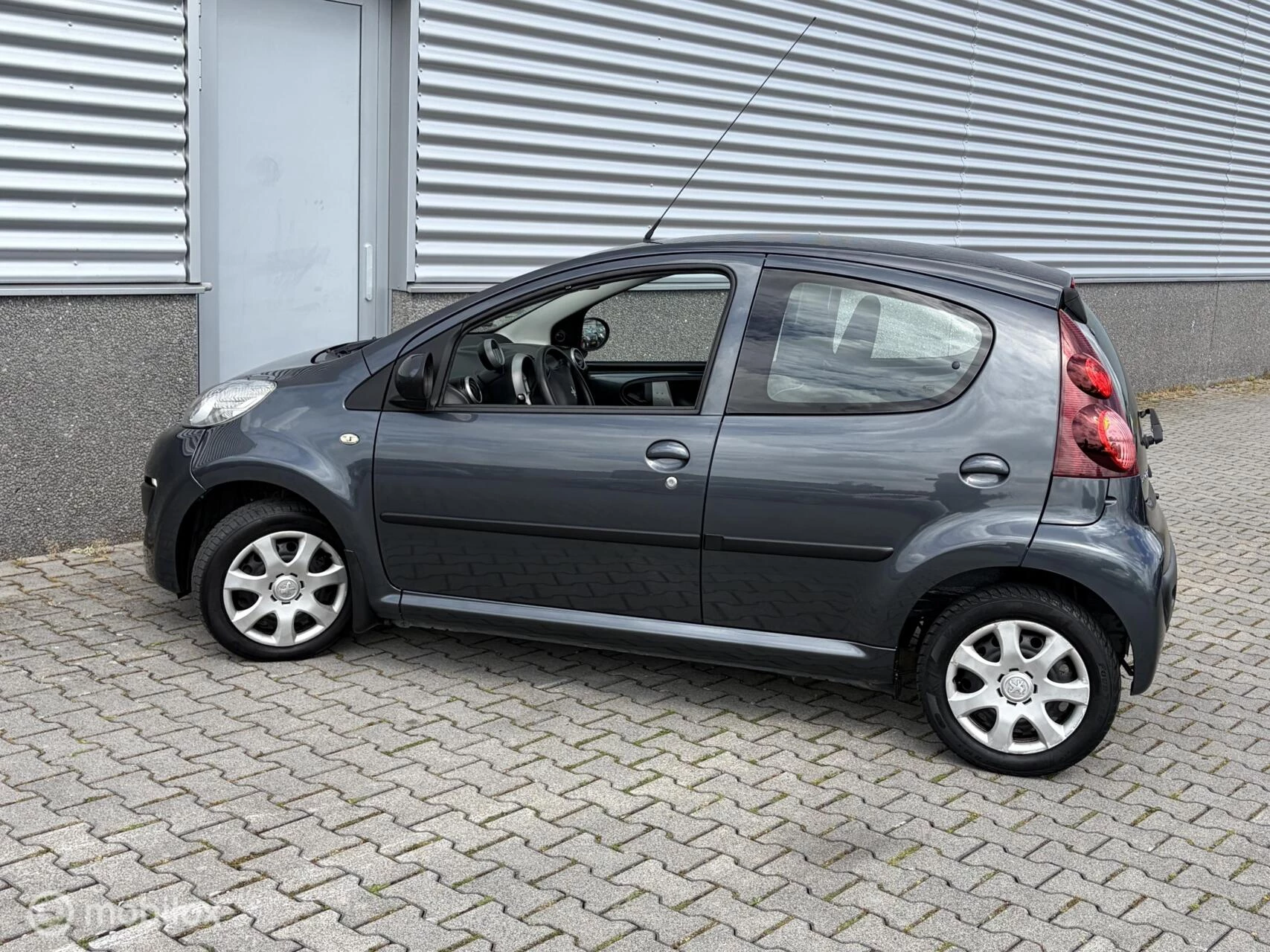 Hoofdafbeelding Peugeot 107