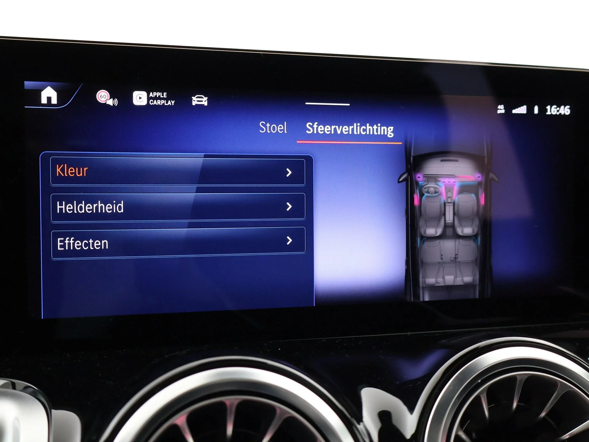 Hoofdafbeelding Mercedes-Benz EQB