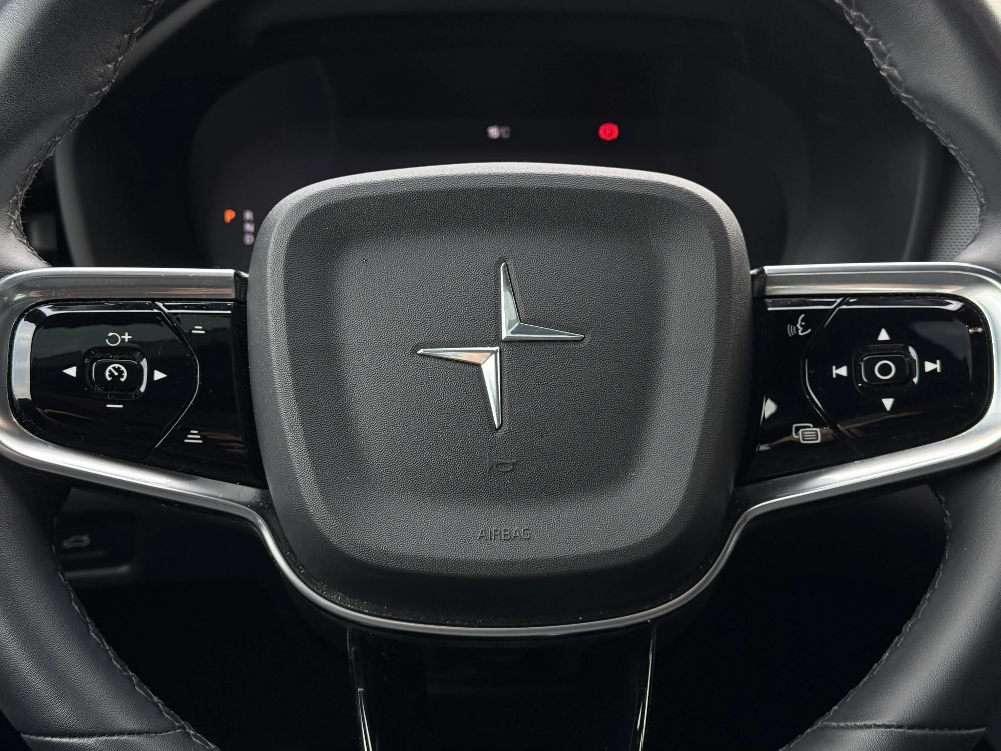 Hoofdafbeelding Polestar 2