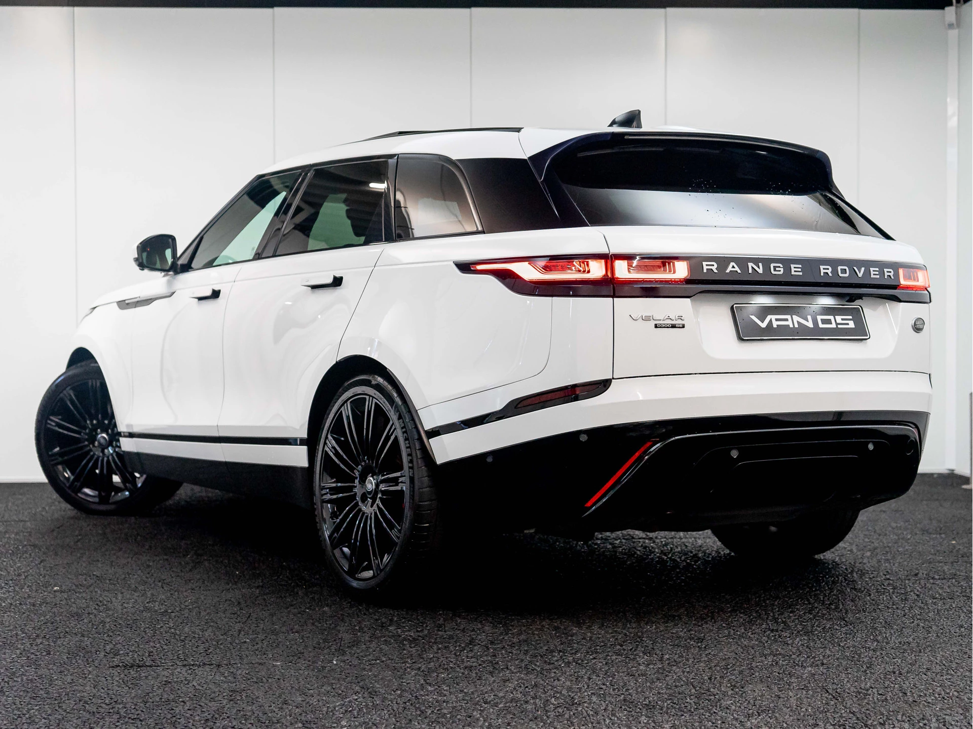 Hoofdafbeelding Land Rover Range Rover Velar