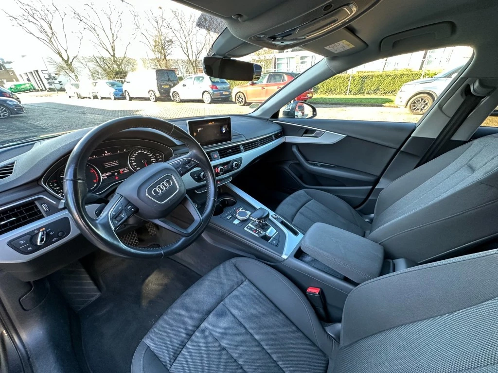 Hoofdafbeelding Audi A4