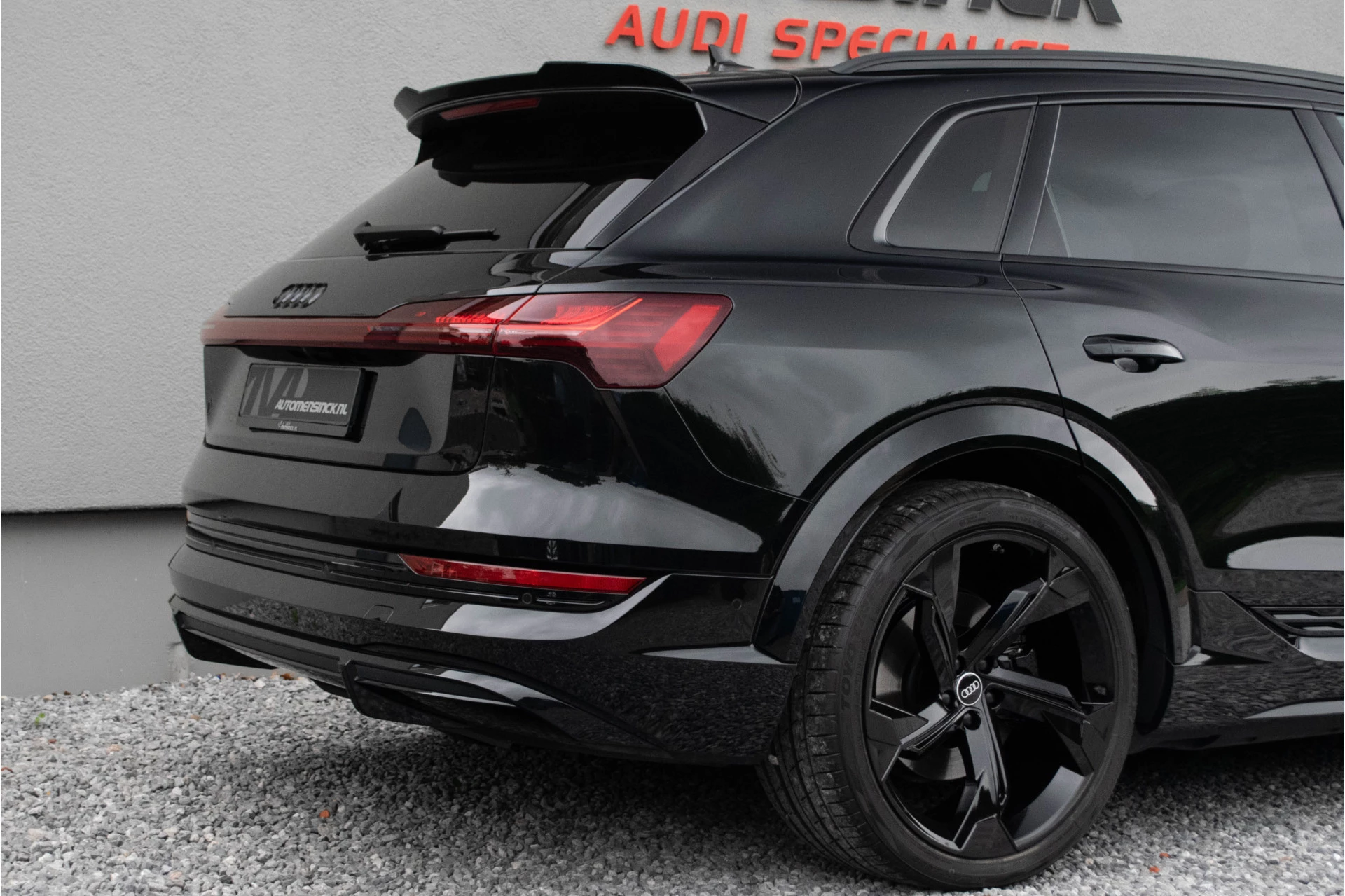 Hoofdafbeelding Audi e-tron