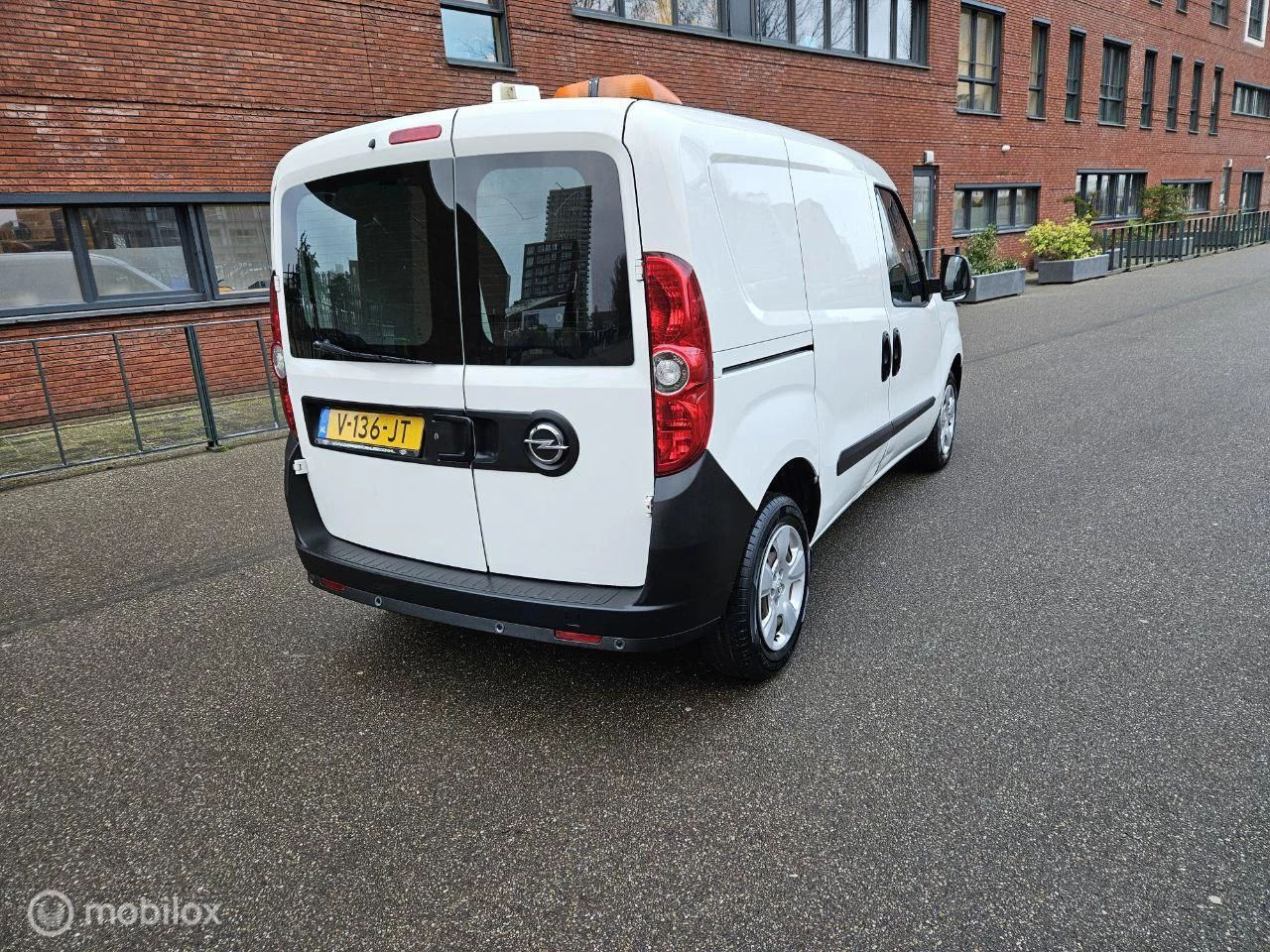 Hoofdafbeelding Opel Combo