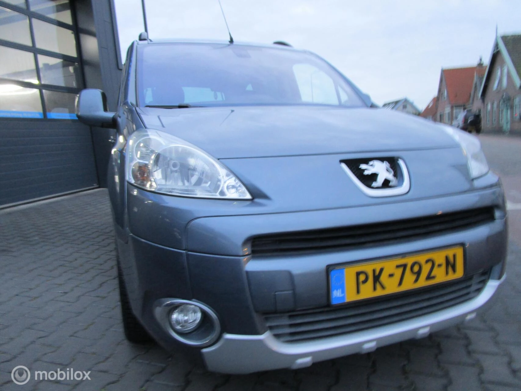 Hoofdafbeelding Peugeot Partner