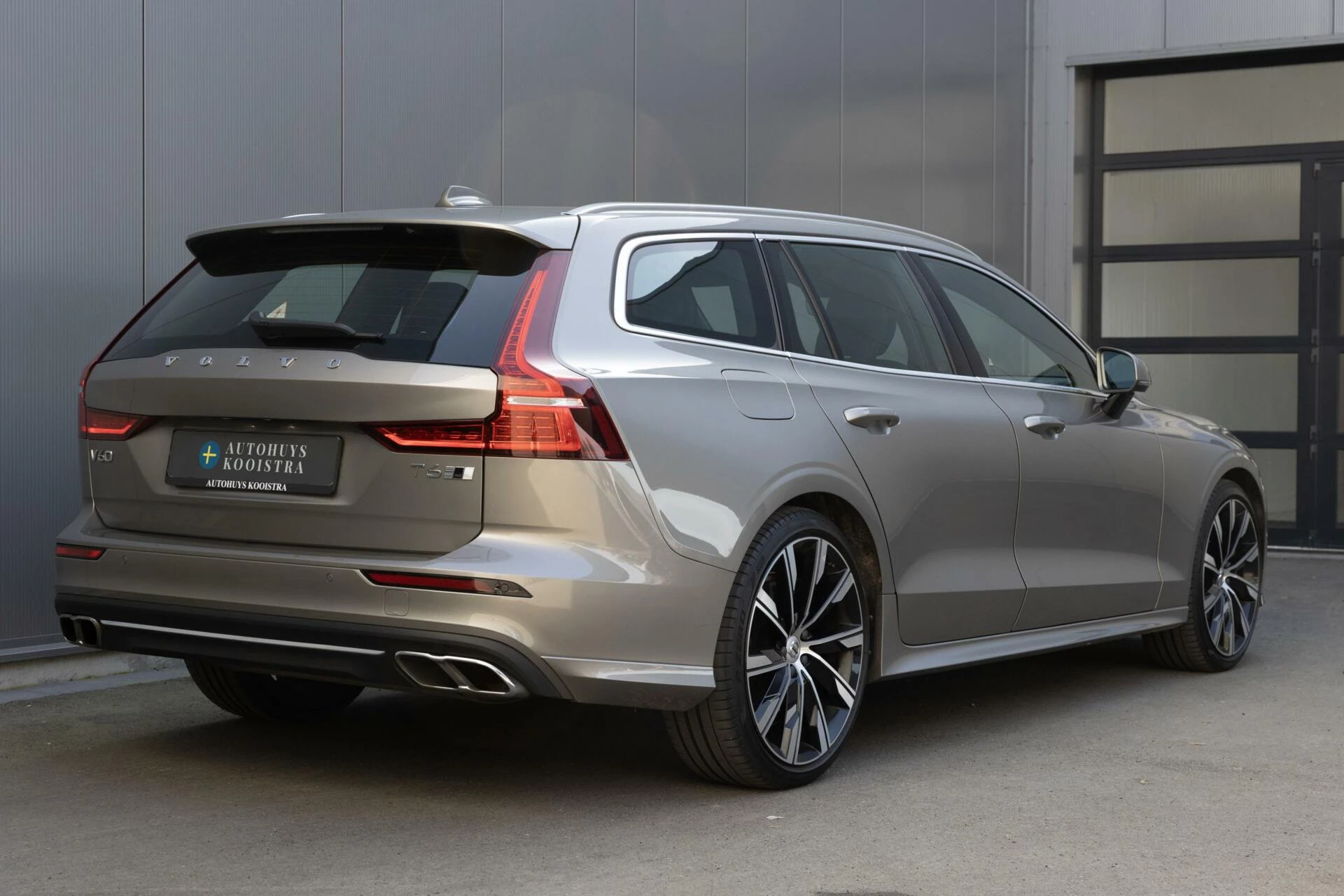 Hoofdafbeelding Volvo V60