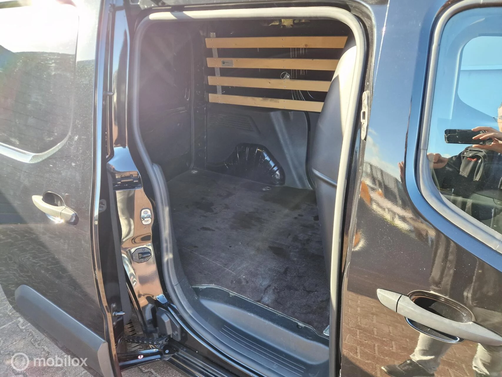 Hoofdafbeelding Peugeot Partner