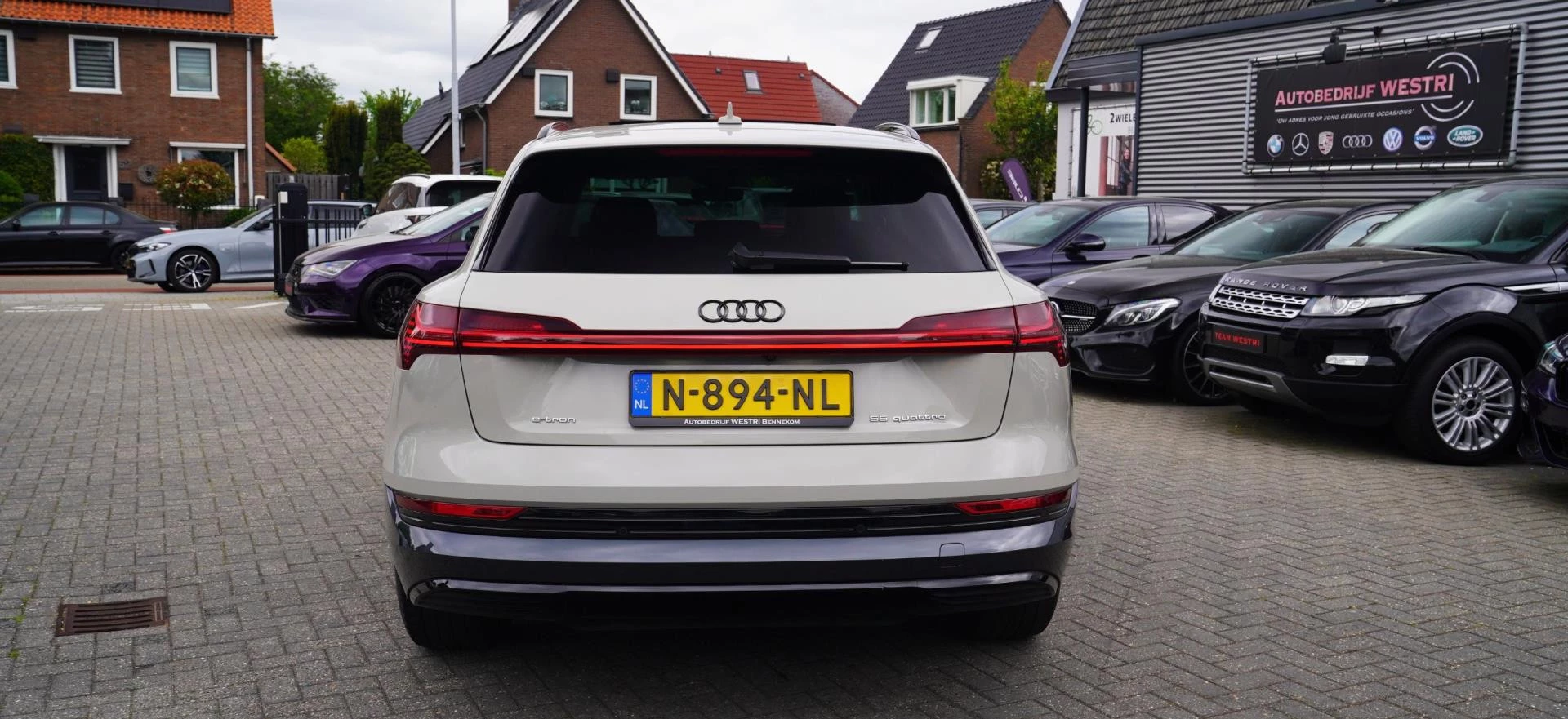 Hoofdafbeelding Audi e-tron