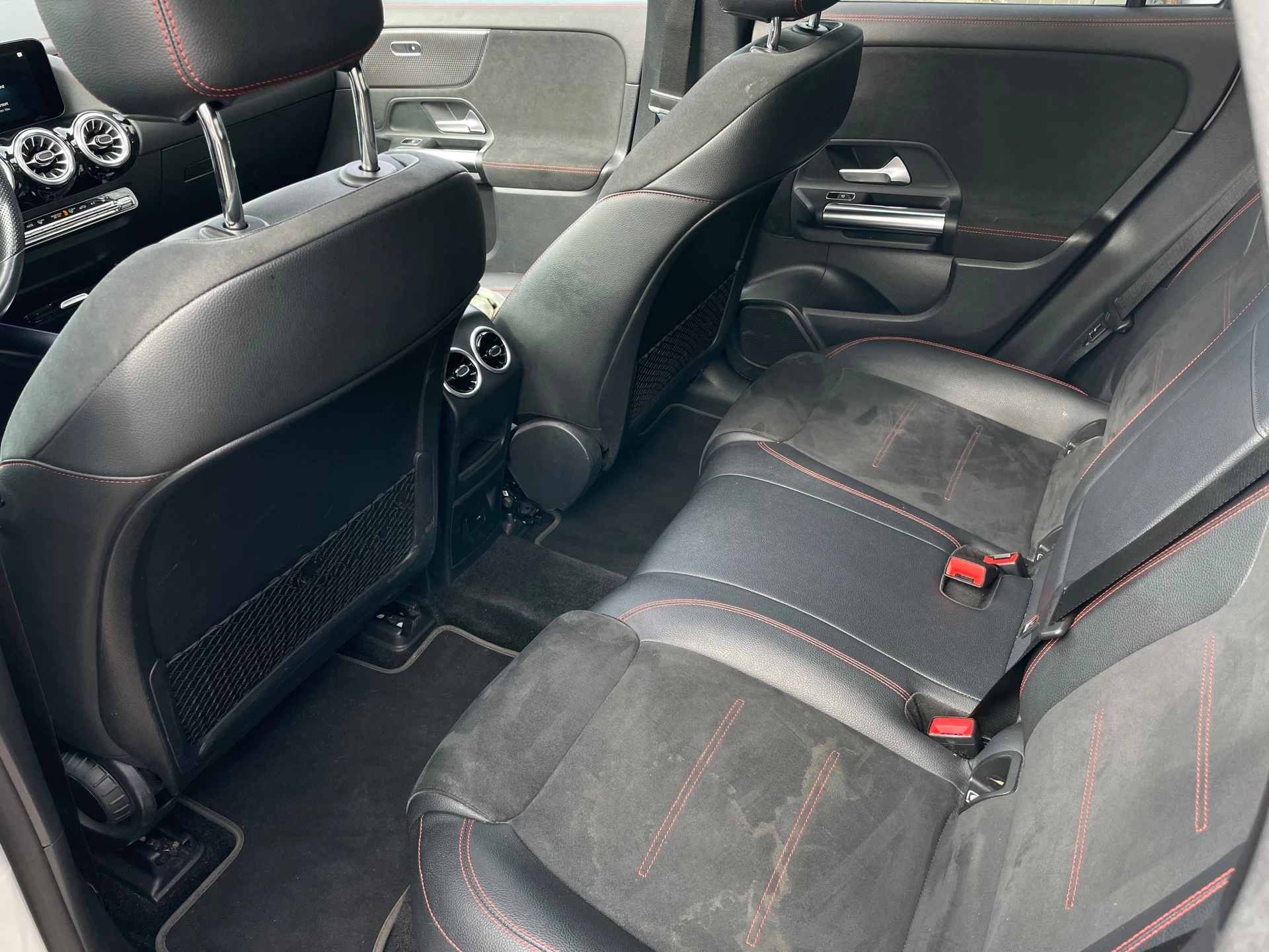 Hoofdafbeelding Mercedes-Benz EQA