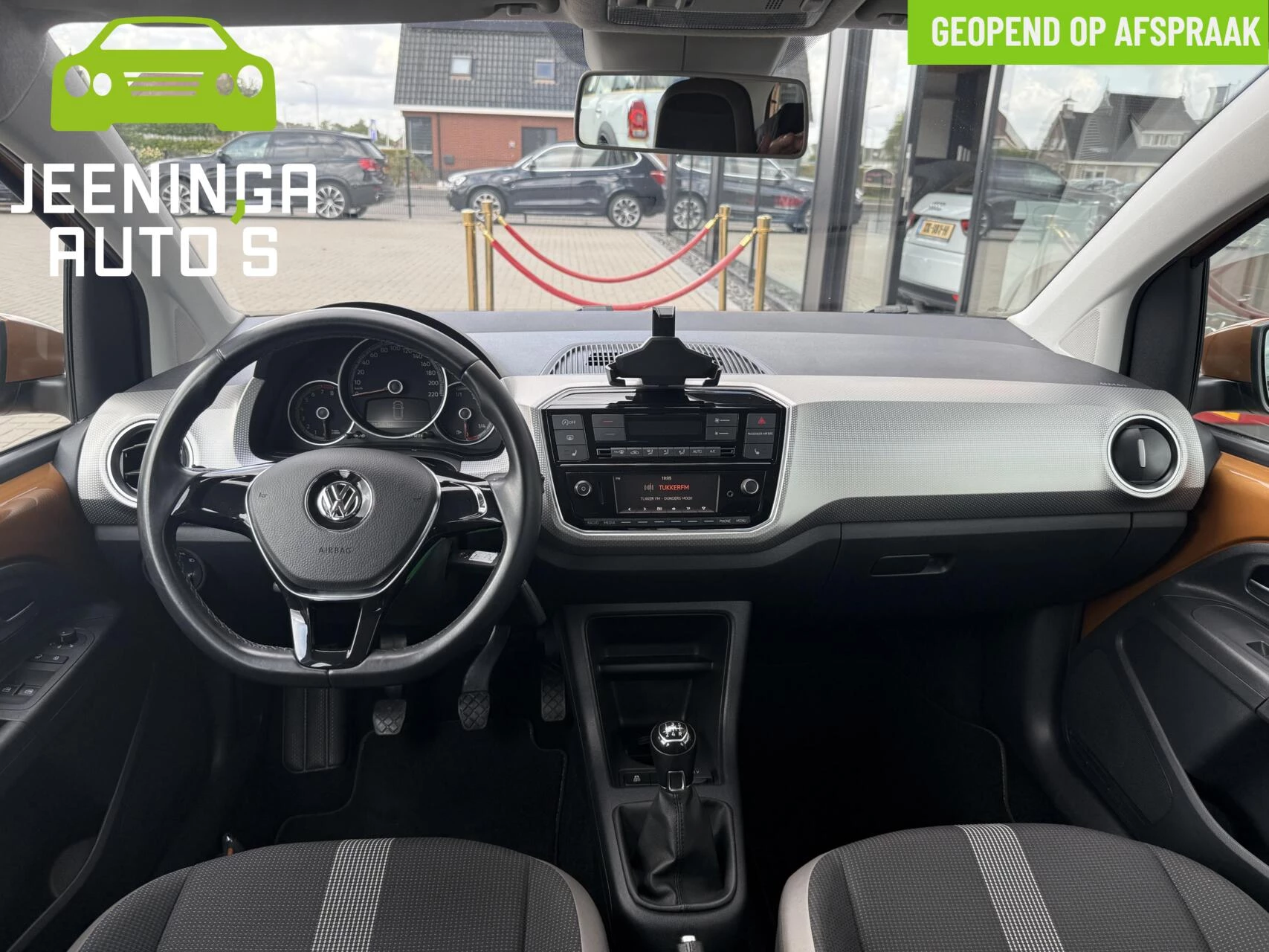 Hoofdafbeelding Volkswagen up!