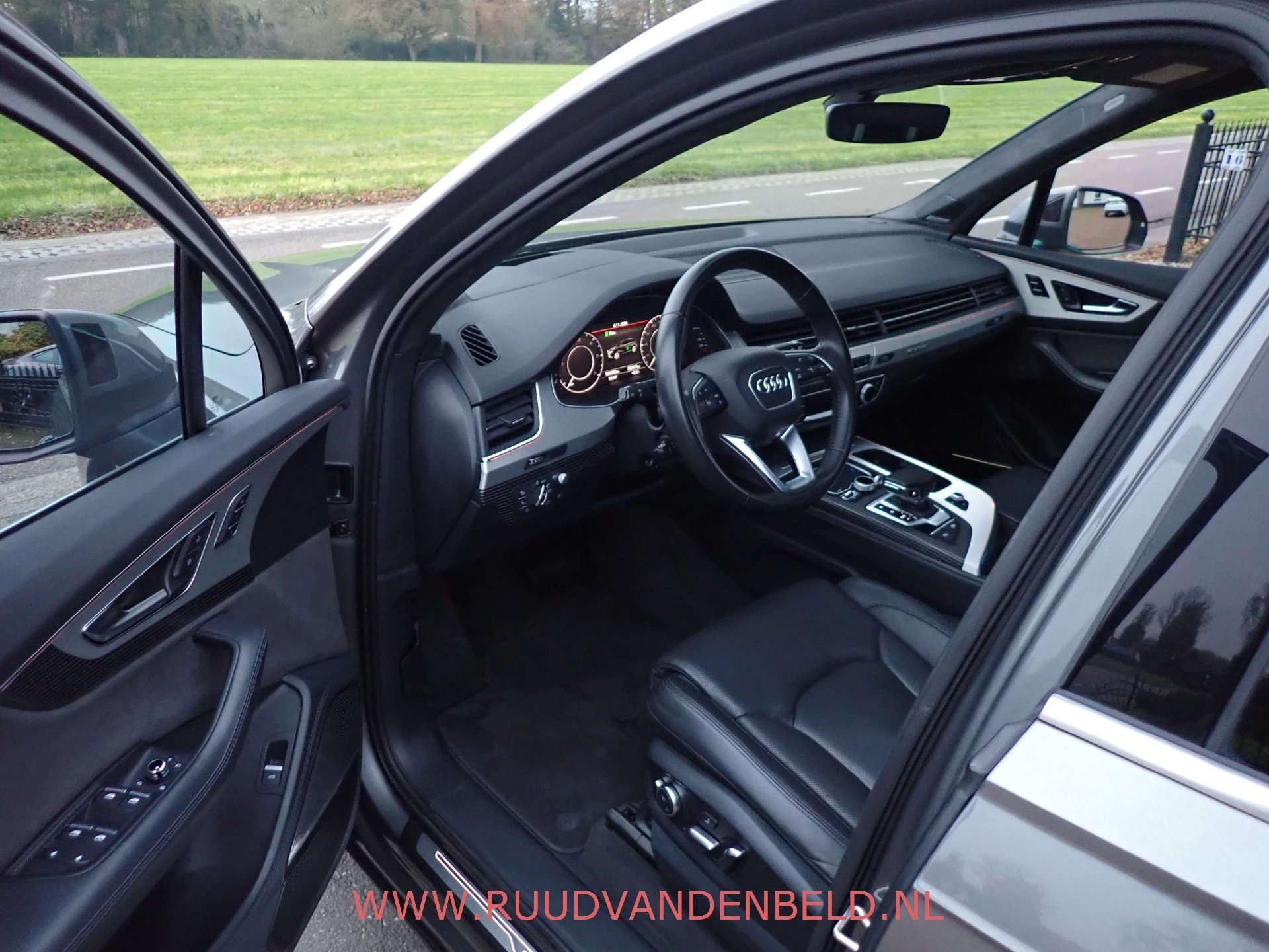 Hoofdafbeelding Audi Q7