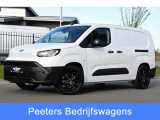 Hoofdafbeelding Toyota ProAce Toyota ProAce CITY Electric Long 50 kWh Black & White Edition 5 x Direct Leverbaar! Camera, Cruise, 2 x Schuifdeur, Carplay, 136pk,