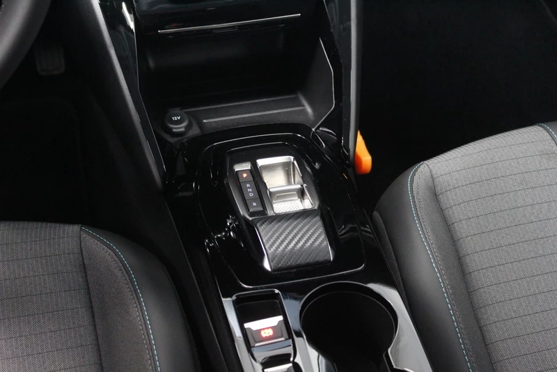 Hoofdafbeelding Peugeot e-208