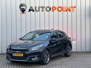 Hoofdafbeelding Kia XCeed Kia XCeed 1.5 T-GDI MHEV DynamicLine 1E EIG ORG NL DEALEROND|CAMERA|CARPLAY|NAVI|ADAPT.CRUISE|LANE.ASSIST|18''INCH|DUALCLIMATEZONE