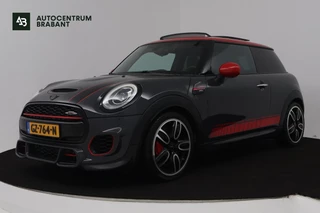Mini Mini 2.0 John Cooper Works (PANORAMADAK, STOELVERWARMING, ACHTERUITRIJCAMERA, H&K AUDIO, HEAD/UP, DEALER ONDERHOUDEN)