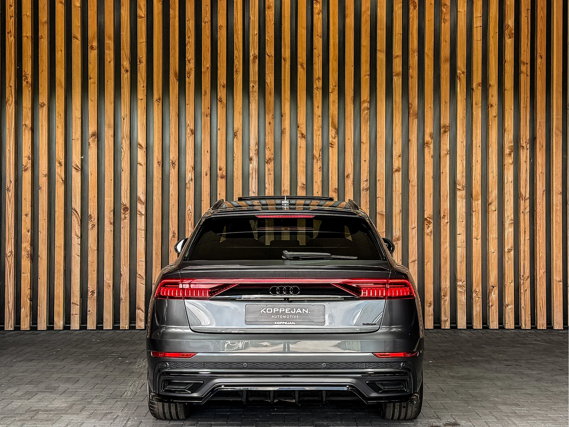 Hoofdafbeelding Audi Q8
