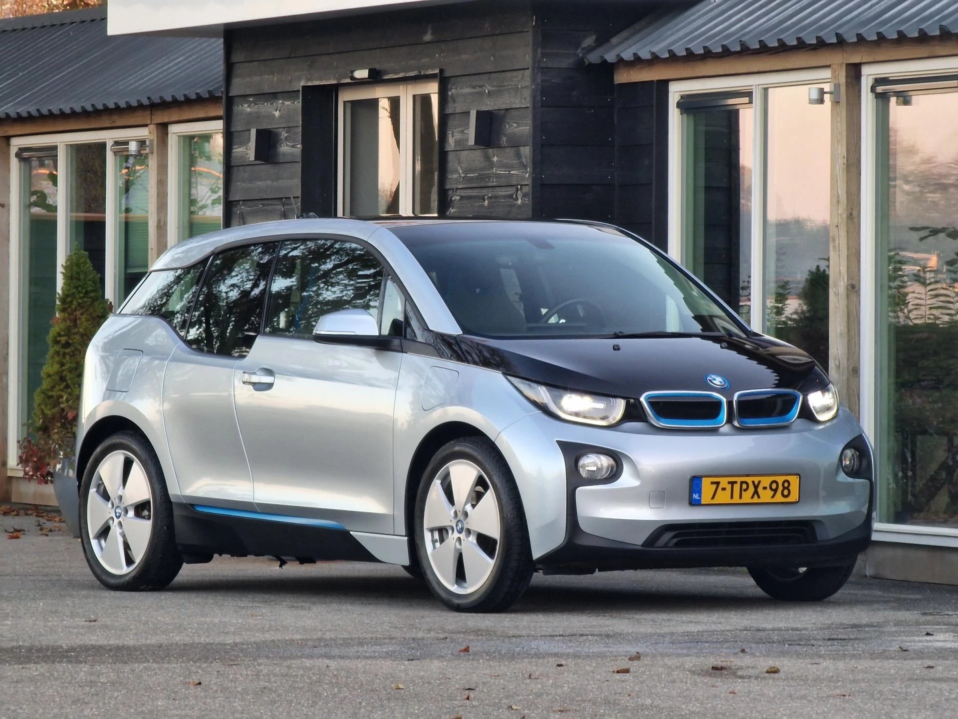 Hoofdafbeelding BMW i3