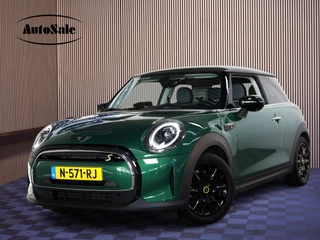 Hoofdafbeelding MINI Electric MINI Electric Mini Business Edition 33 kWh slechts 12999 km !