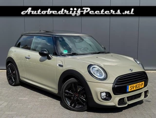 MINI Cooper 1.5 COOPER CHILI Automaat Schuifdak JCW Pakket