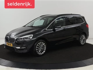 BMW 2-serie Gran Tourer 216i Luxury Line 7-persoons | Trekhaak |  Stoelverwarming | Leder | Head-Up | Camera | Navigatie | Full LED | Park Assist | Sfeerverlichting | Climate control | Getint glas
