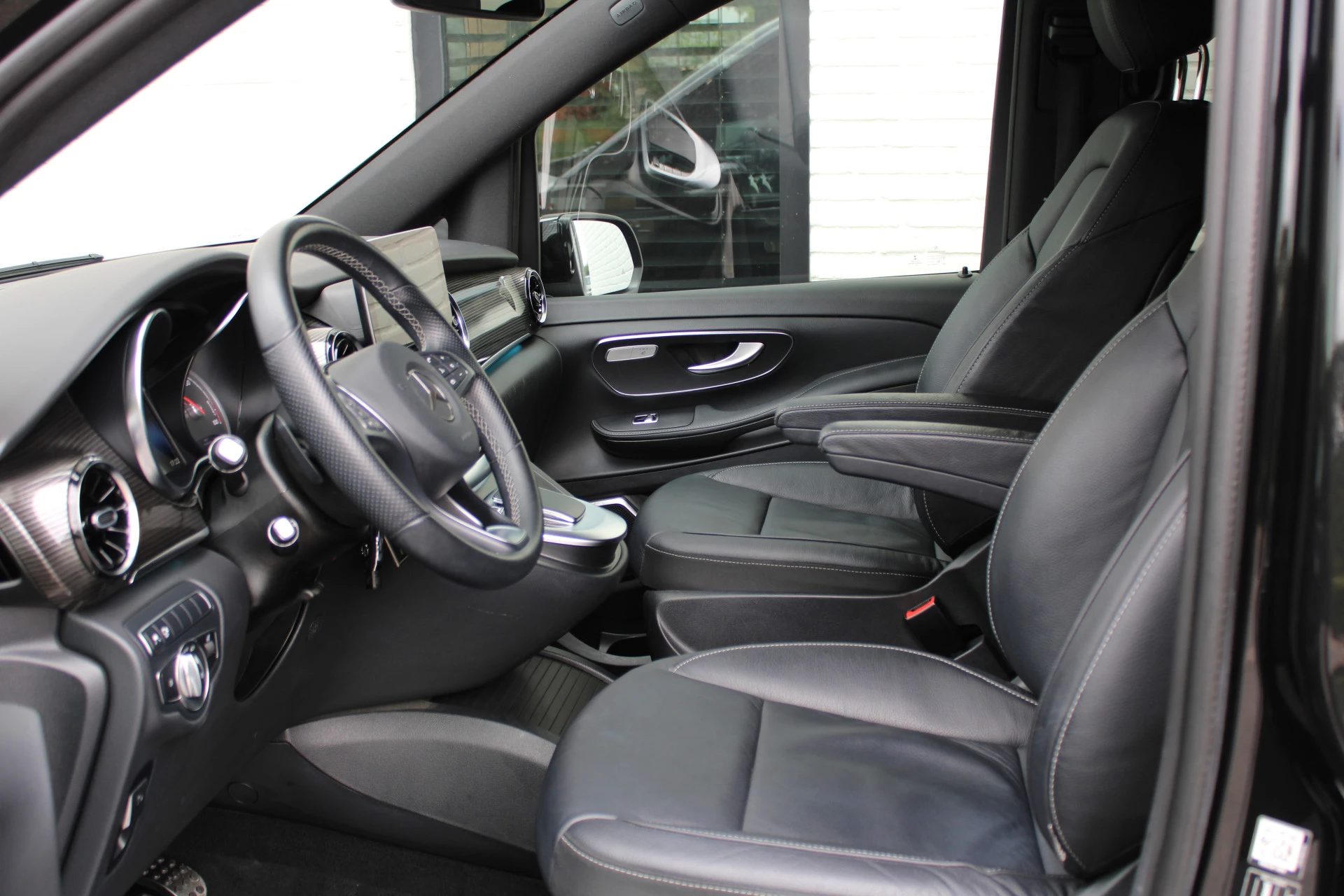 Hoofdafbeelding Mercedes-Benz EQV