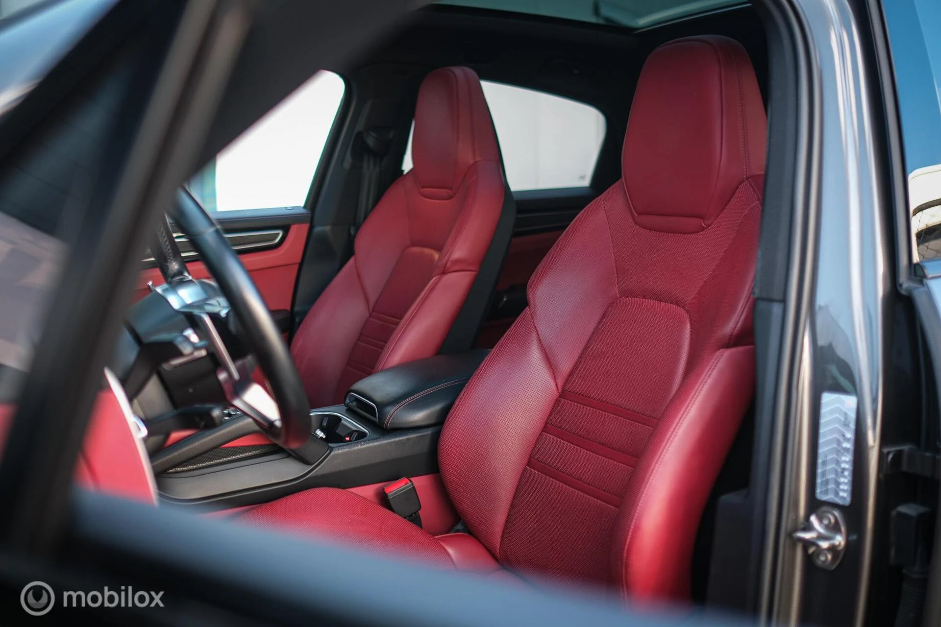 Hoofdafbeelding Porsche Cayenne