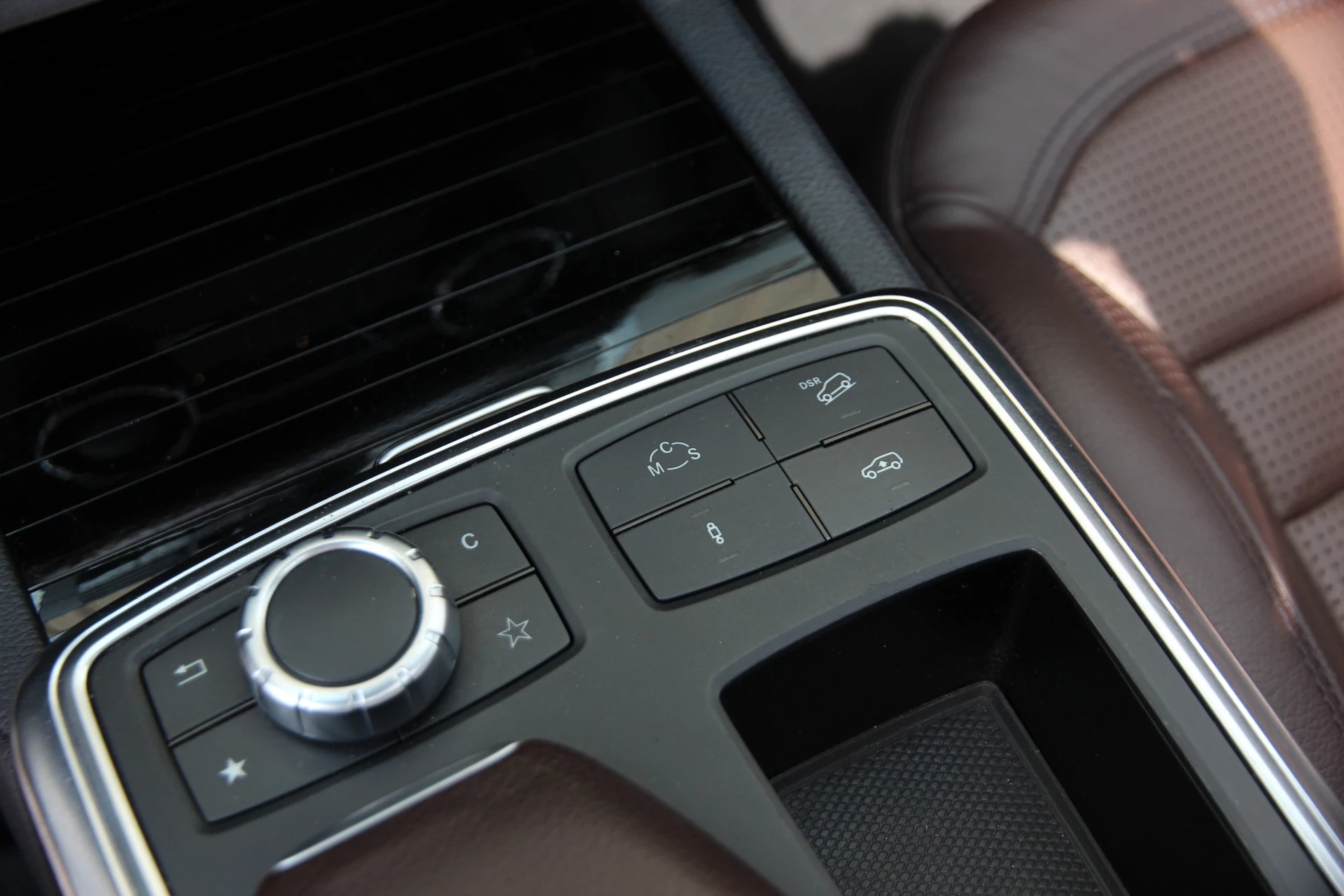 Hoofdafbeelding Mercedes-Benz M-Klasse