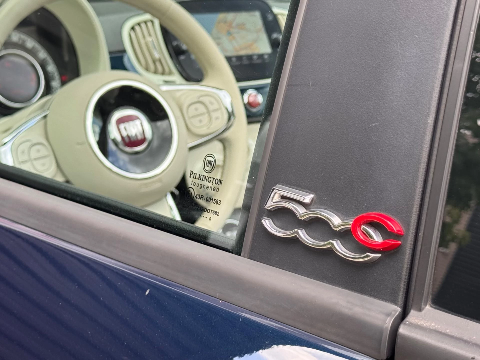 Hoofdafbeelding Fiat 500C