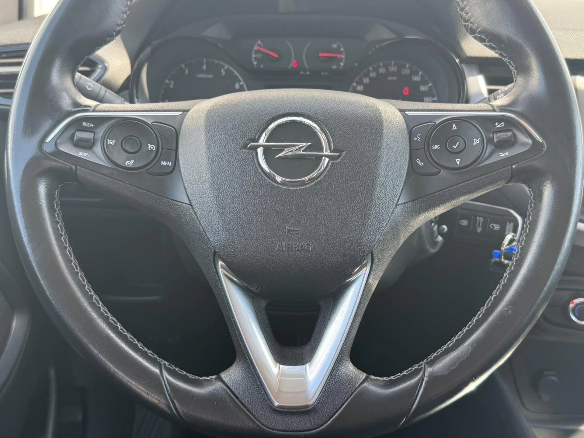 Hoofdafbeelding Opel Crossland X