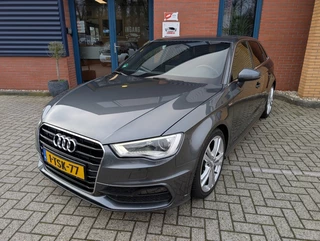 Hoofdafbeelding Audi A3 Audi A3 1.4 TFSI AMBITION 3X S LINE, AUTOMAAT, Afneembare trekhaar, Cruise, Navigatie, NIEUWSTAAT