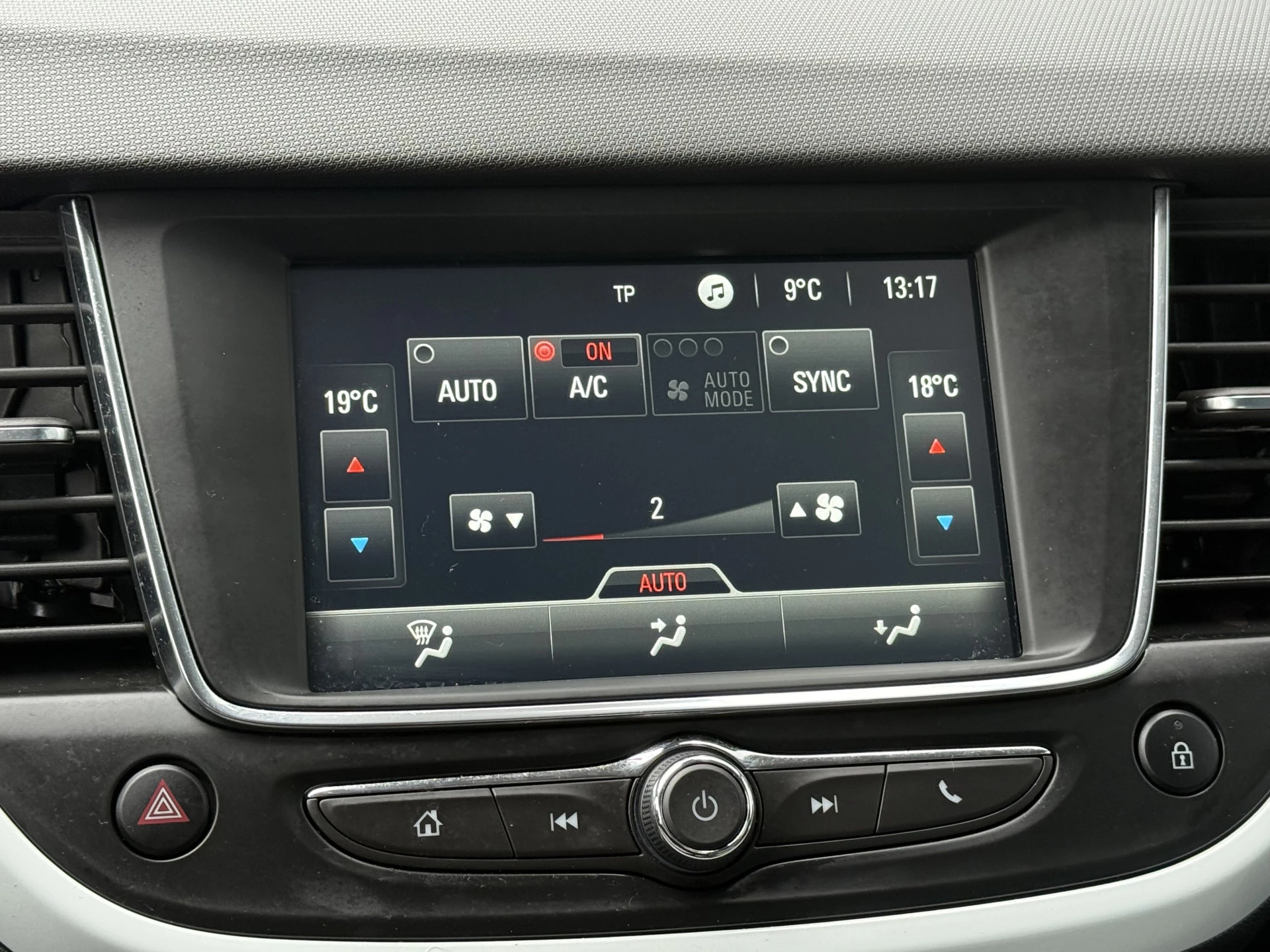 Hoofdafbeelding Opel Crossland X