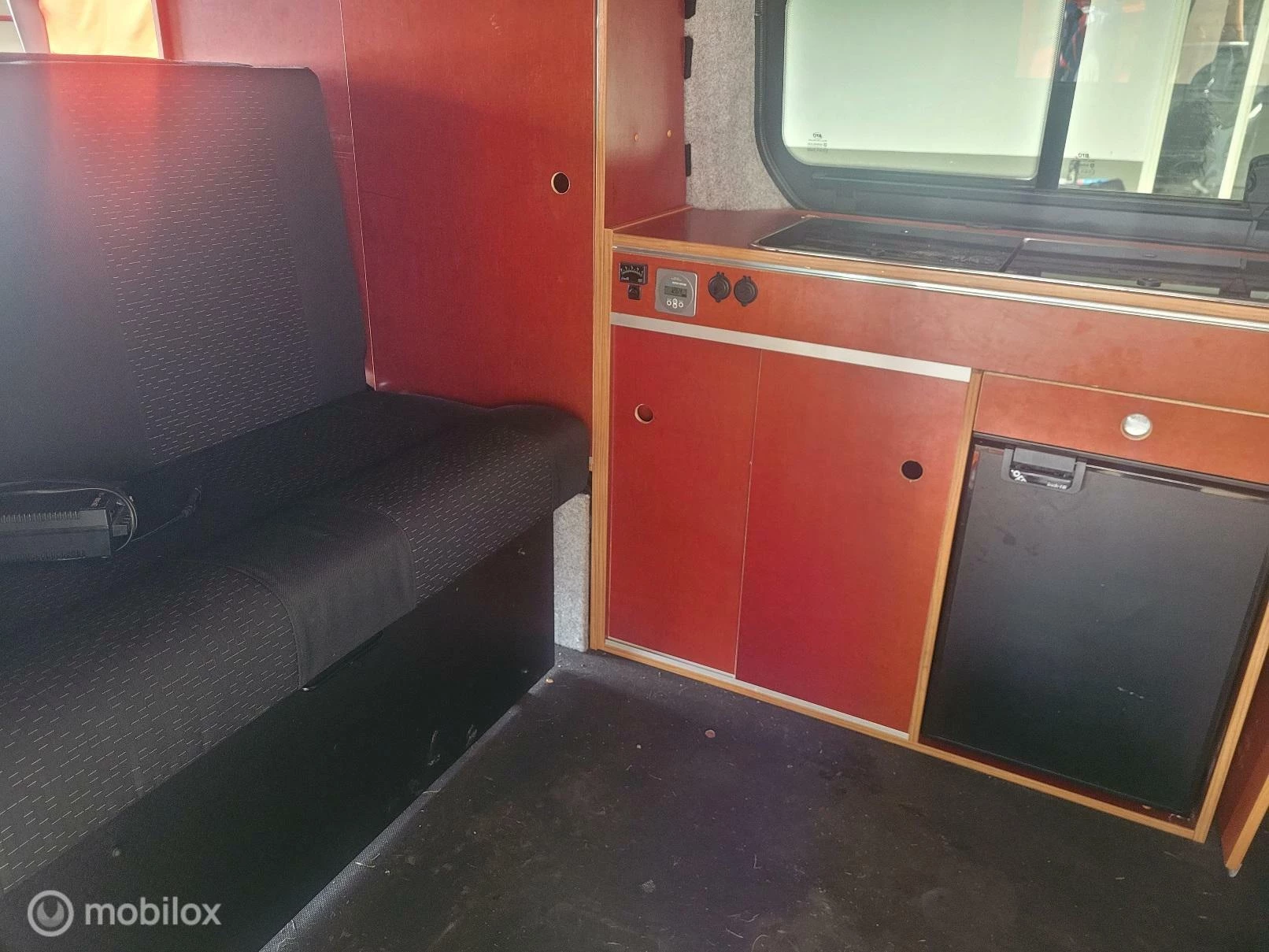 Hoofdafbeelding Peugeot buscamper