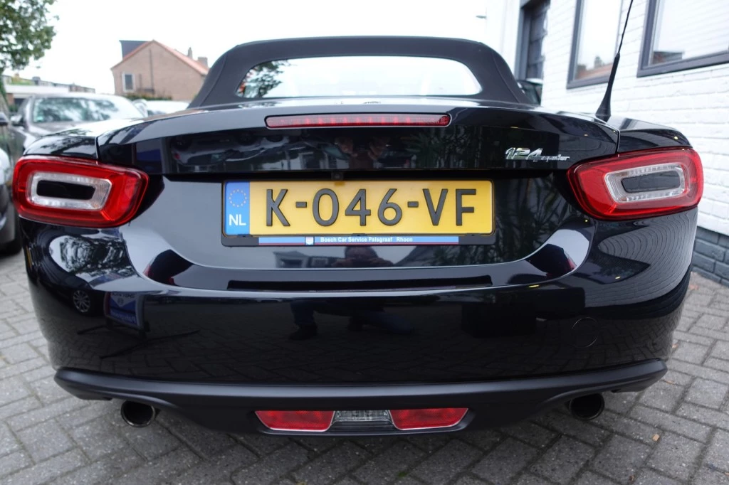Hoofdafbeelding Fiat 124 Spider