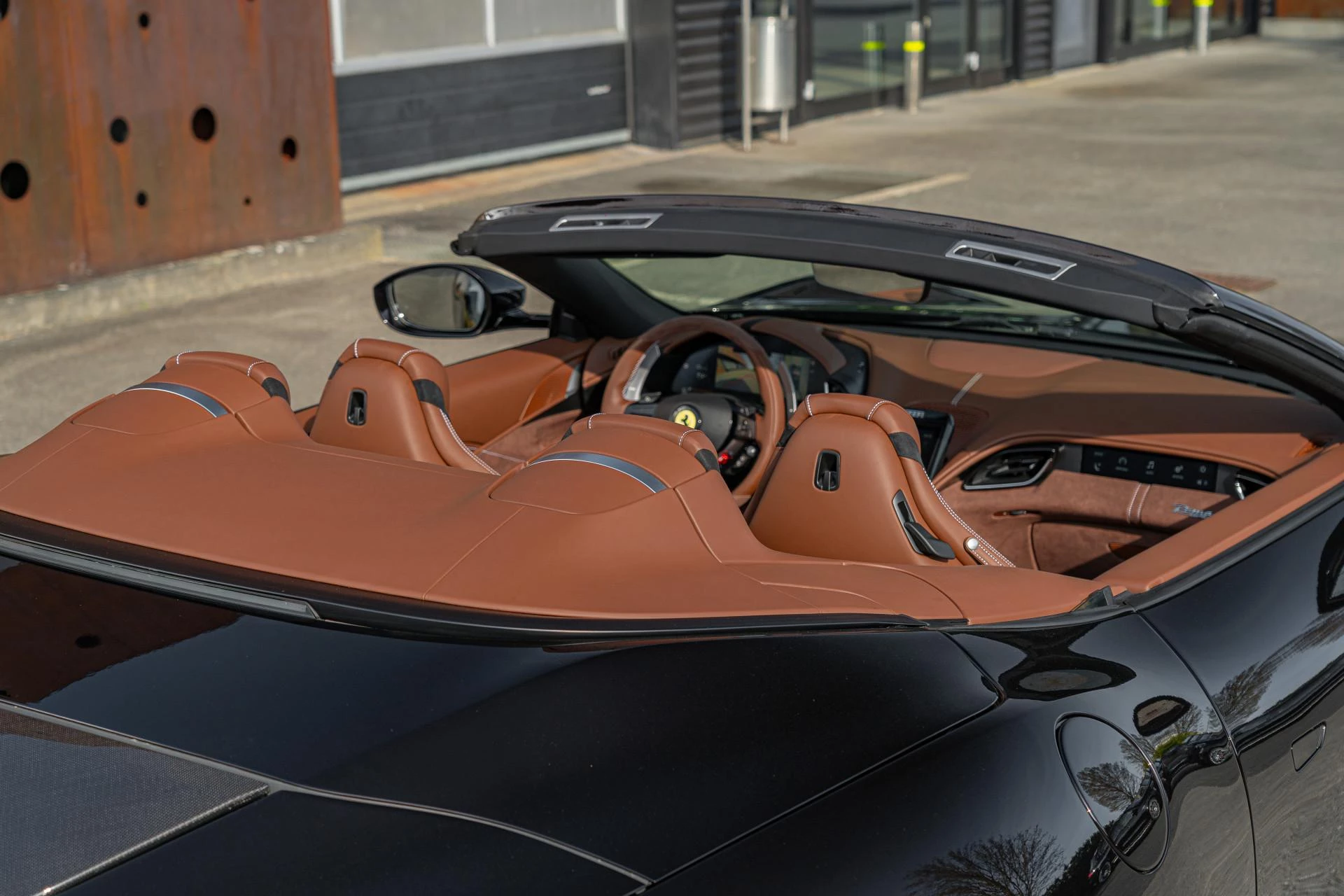 Hoofdafbeelding Ferrari Roma