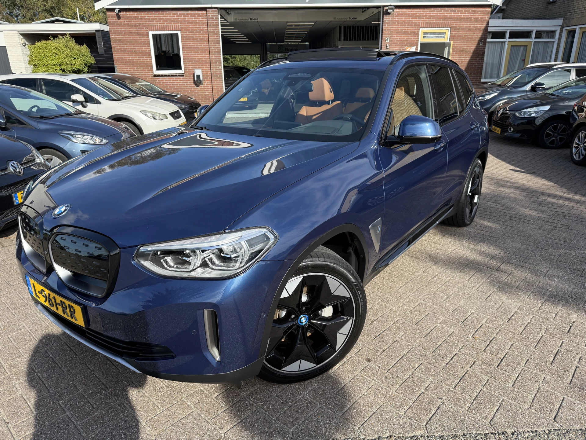 Hoofdafbeelding BMW iX3