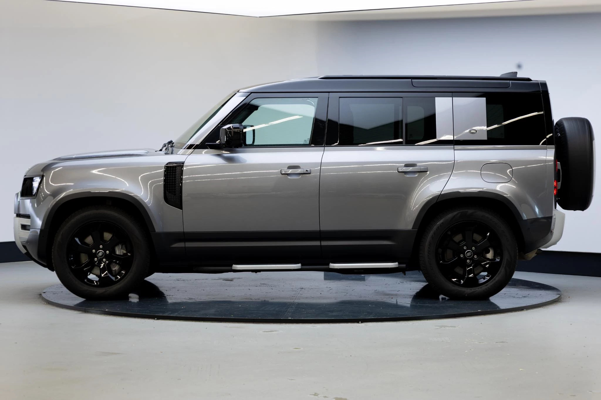 Hoofdafbeelding Land Rover Defender