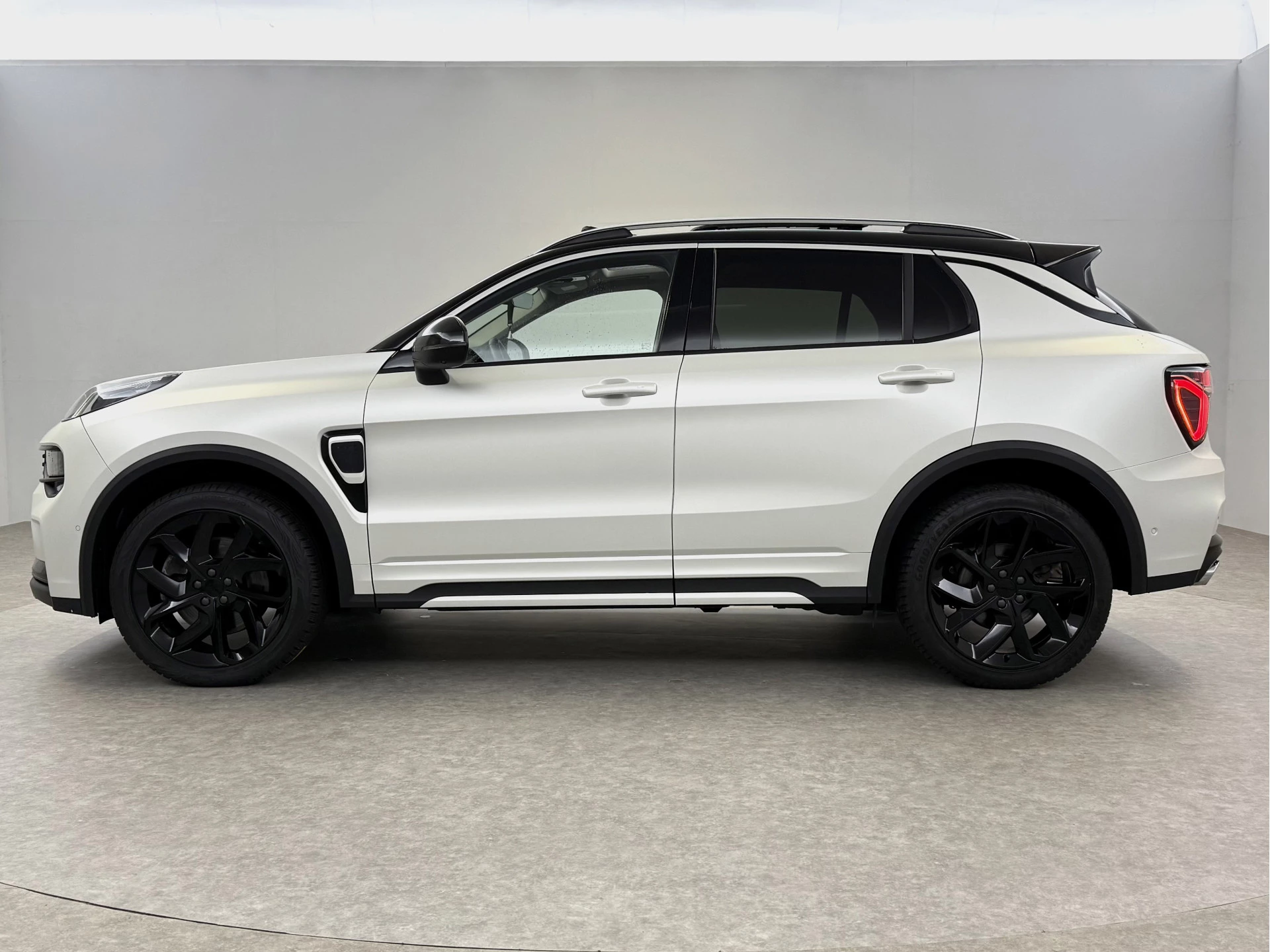 Hoofdafbeelding Lynk & Co 01