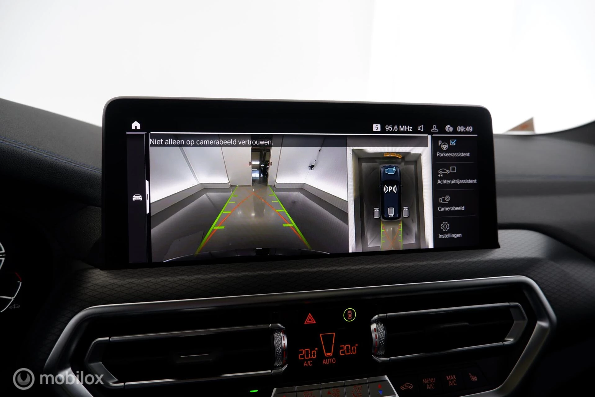 Hoofdafbeelding BMW iX3