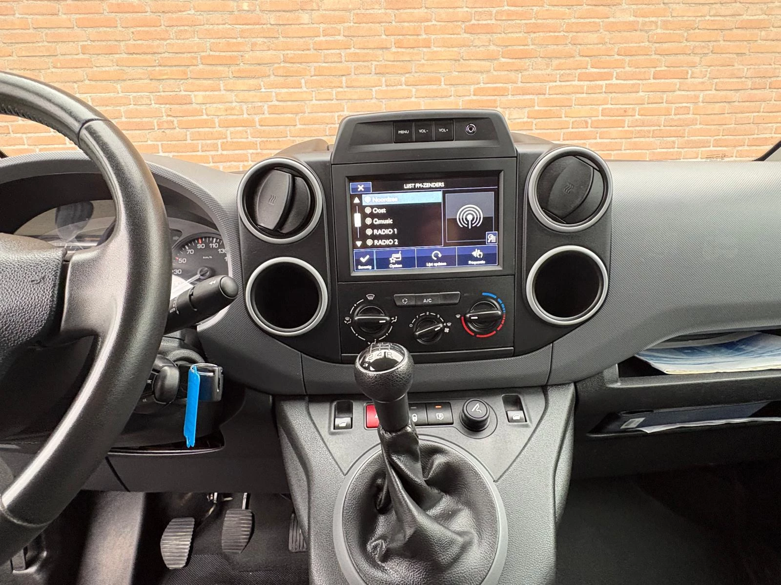 Hoofdafbeelding Peugeot Partner