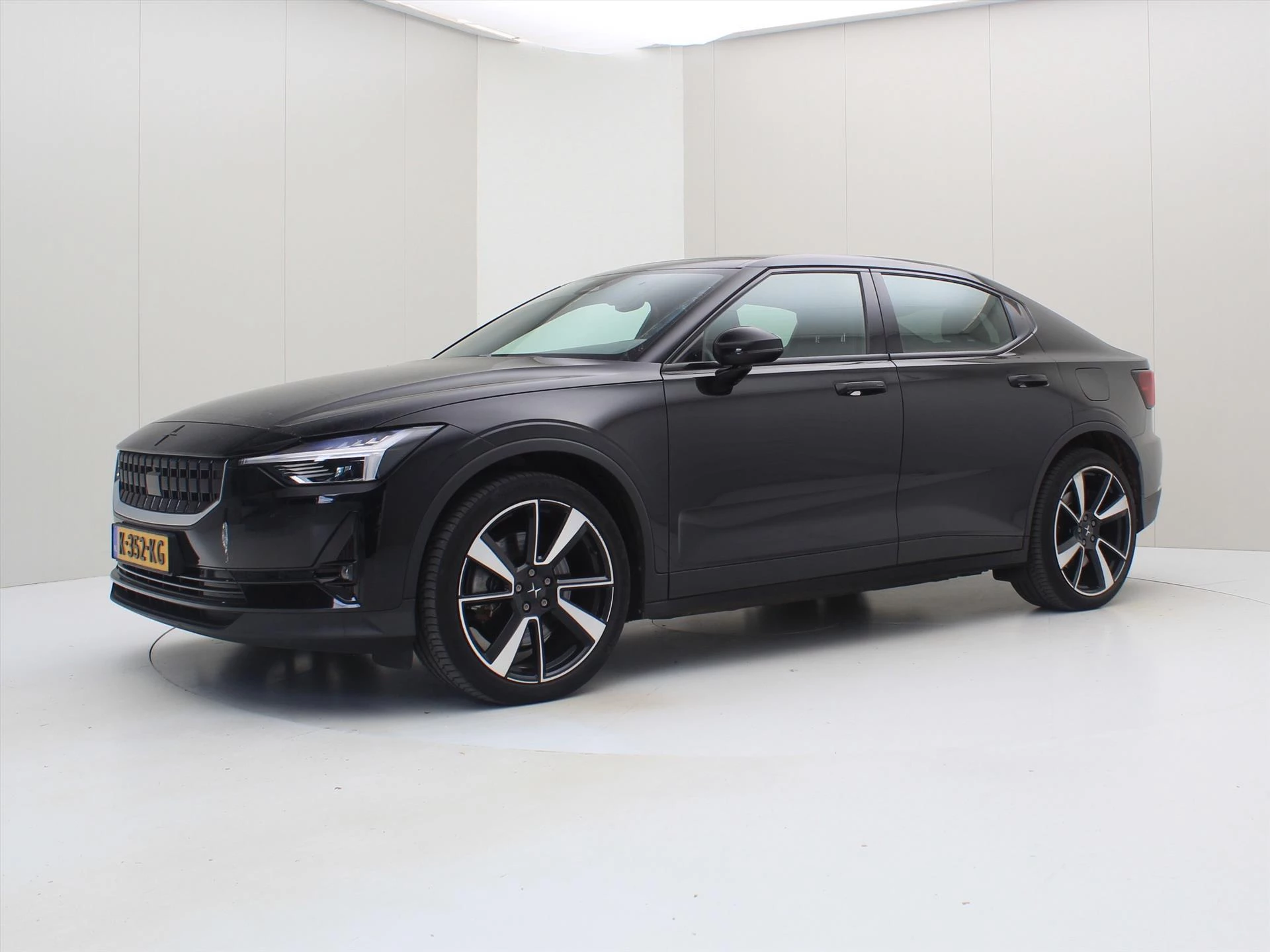 Hoofdafbeelding Polestar 2