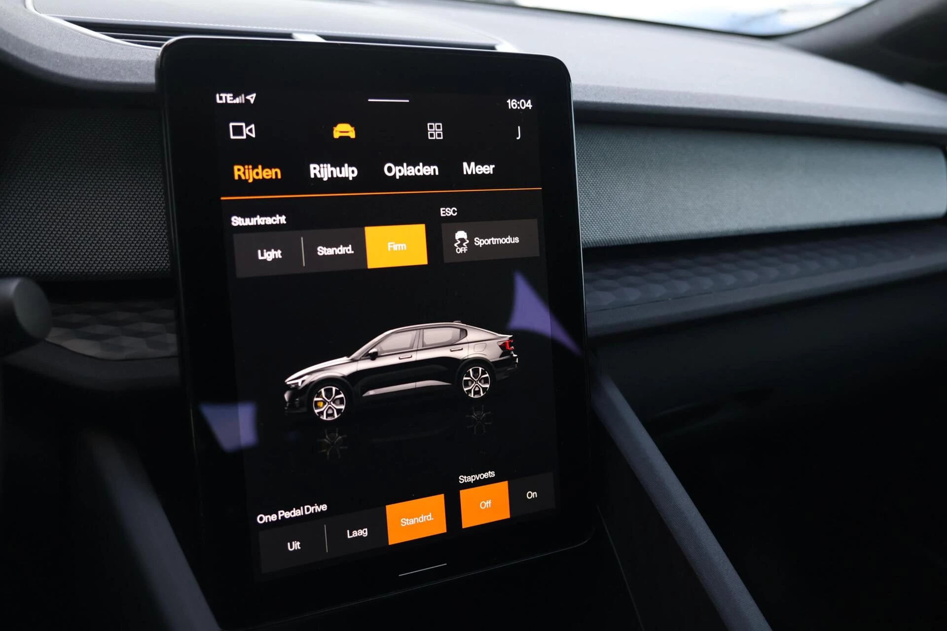 Hoofdafbeelding Polestar 2