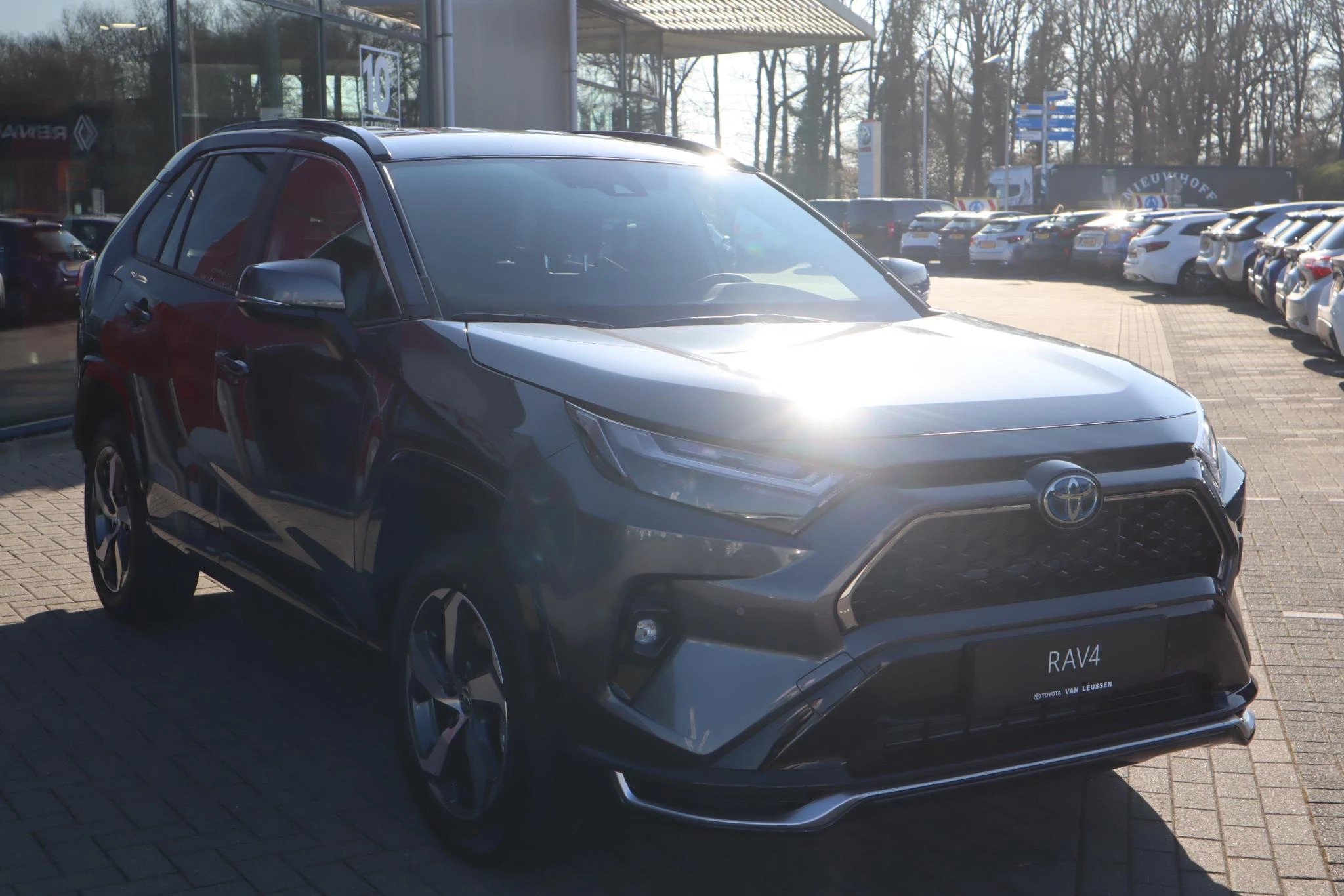Hoofdafbeelding Toyota RAV4