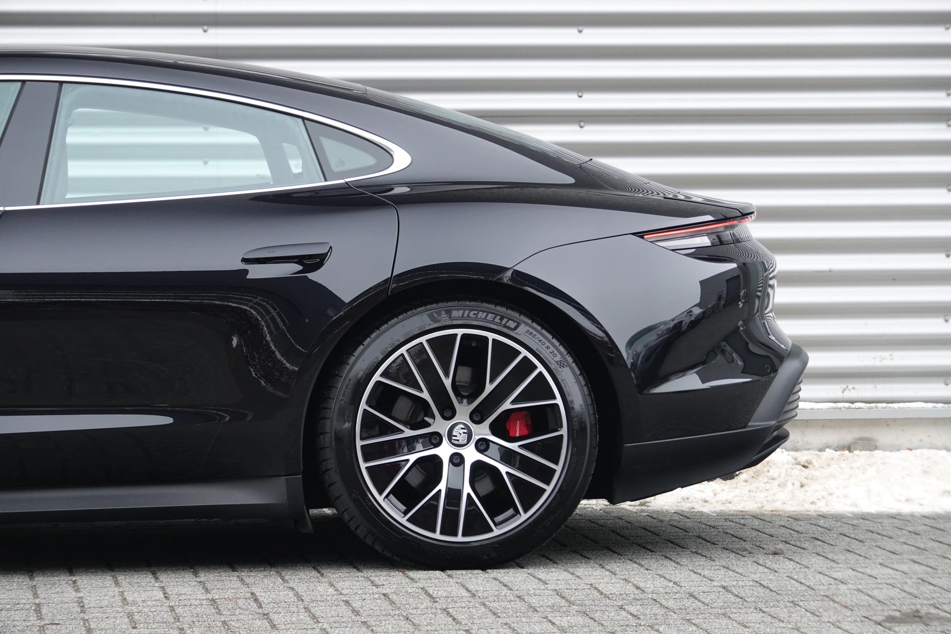 Hoofdafbeelding Porsche Taycan