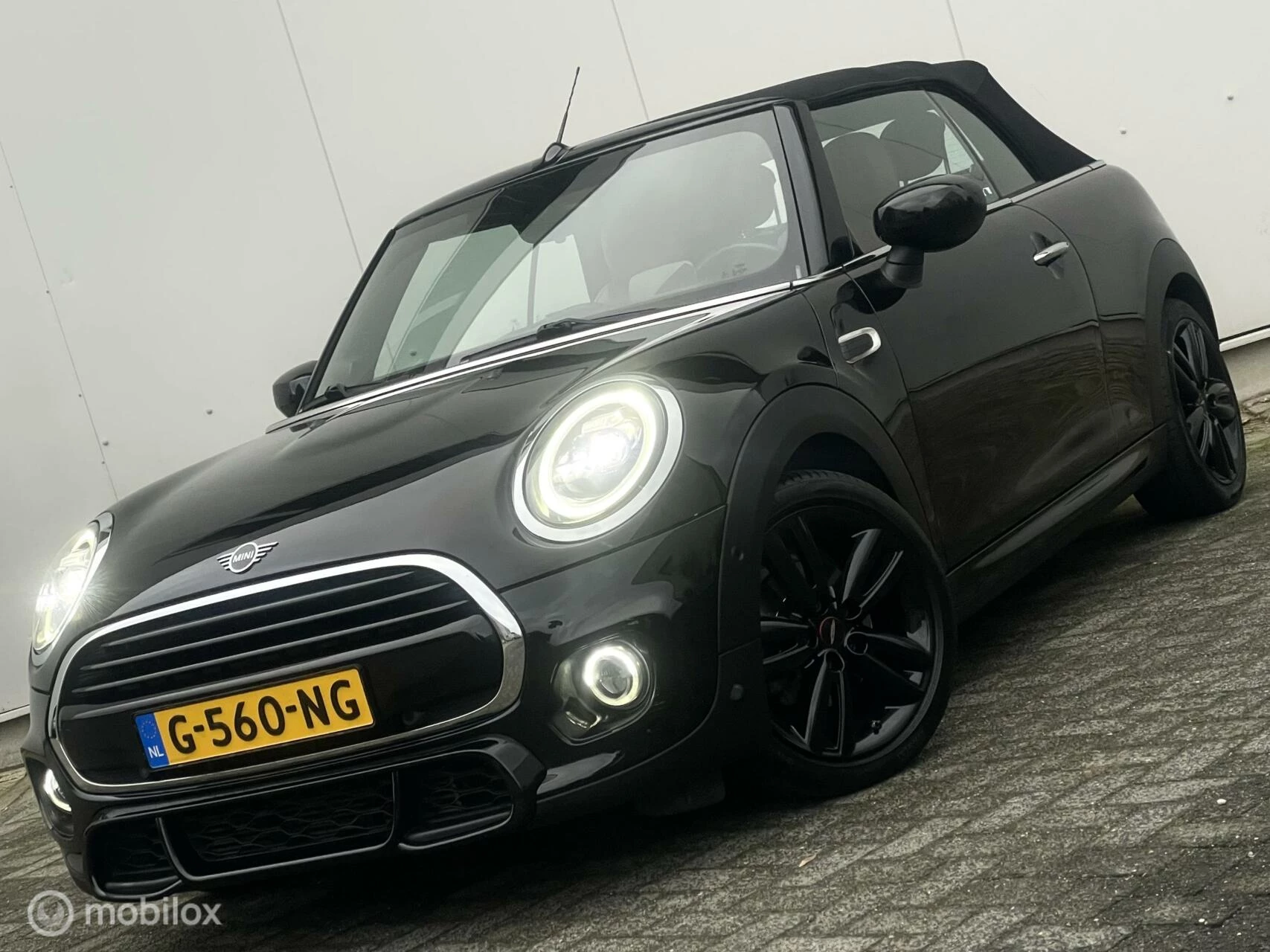 Hoofdafbeelding MINI Cooper Cabrio