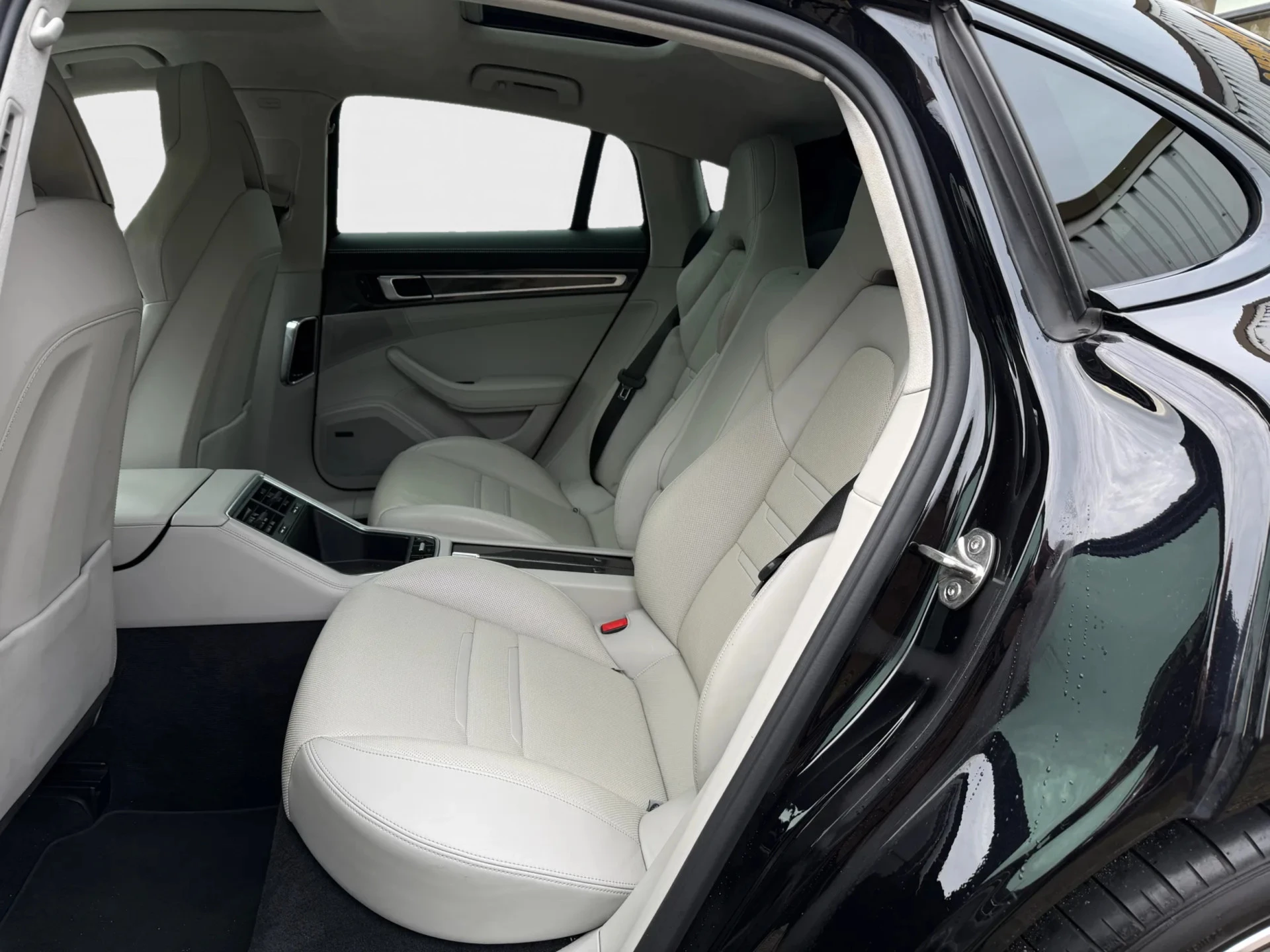 Hoofdafbeelding Porsche Panamera