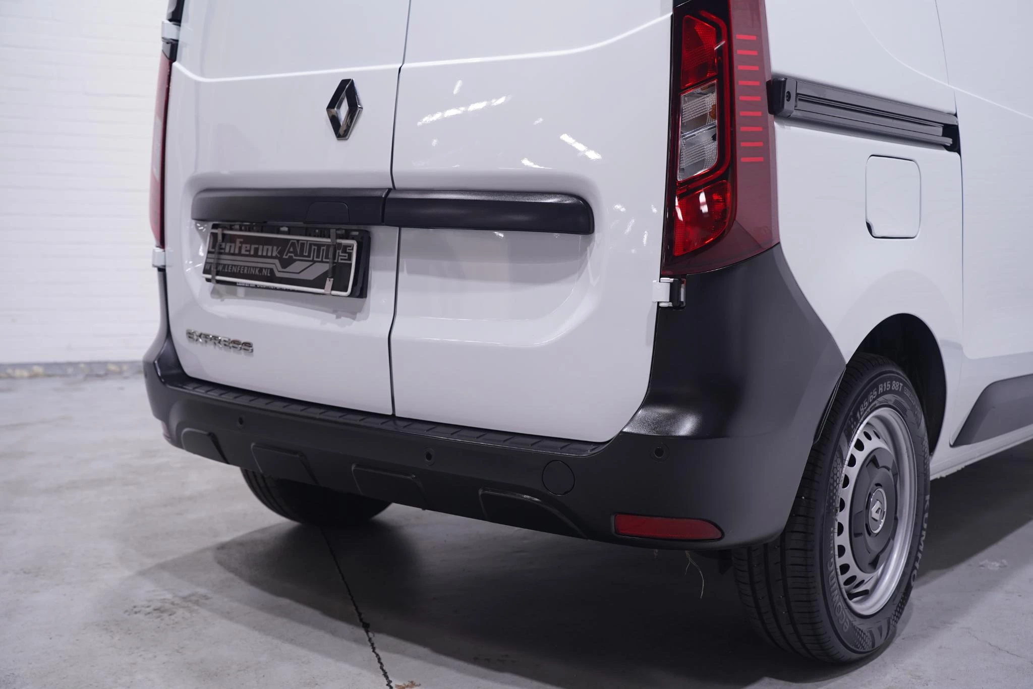 Hoofdafbeelding Renault Express