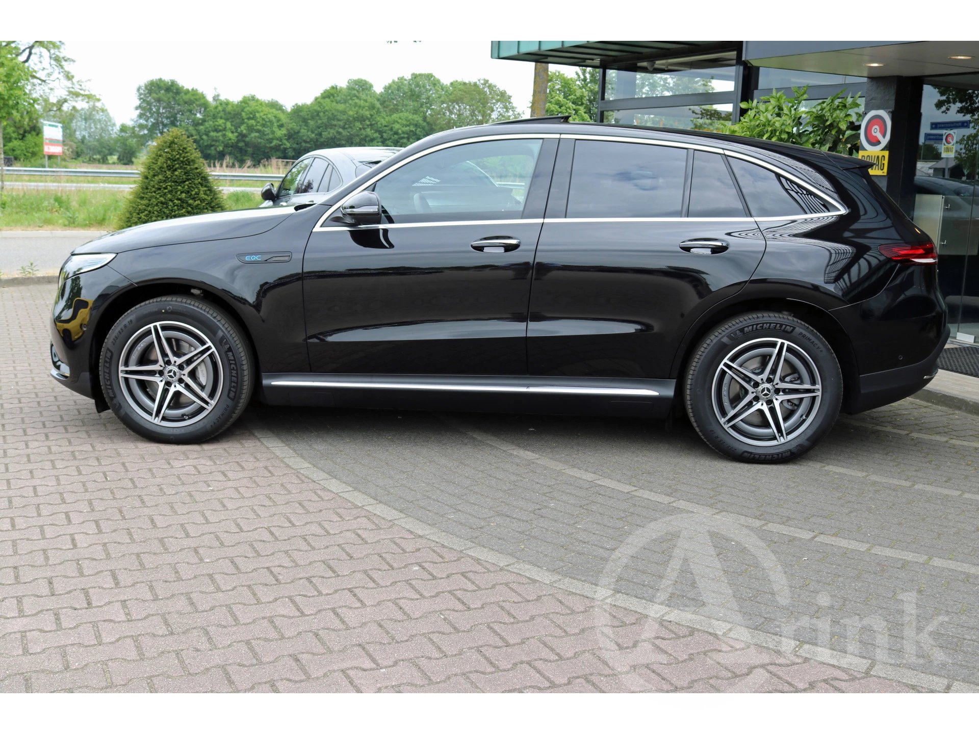 Hoofdafbeelding Mercedes-Benz EQC