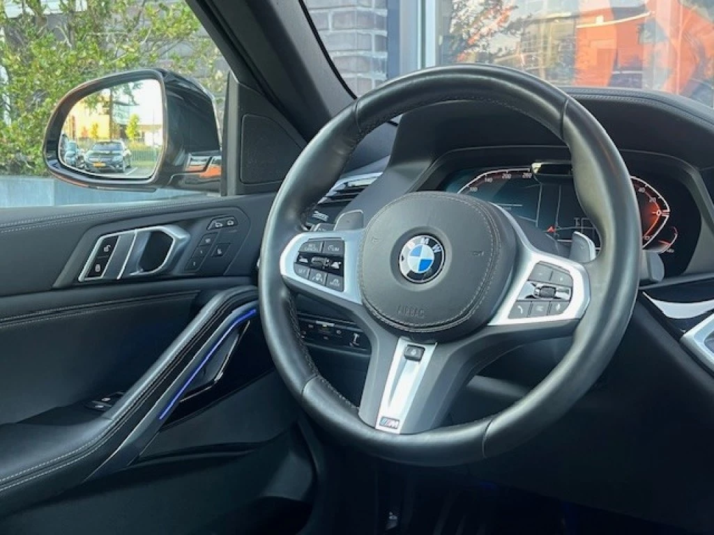 Hoofdafbeelding BMW X6
