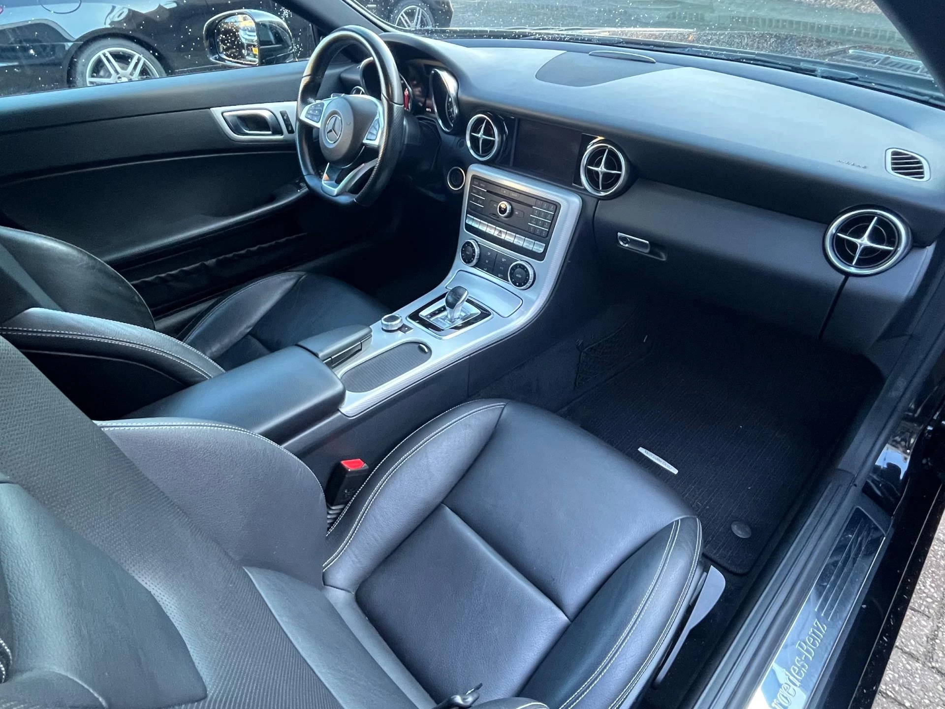 Hoofdafbeelding Mercedes-Benz SLC