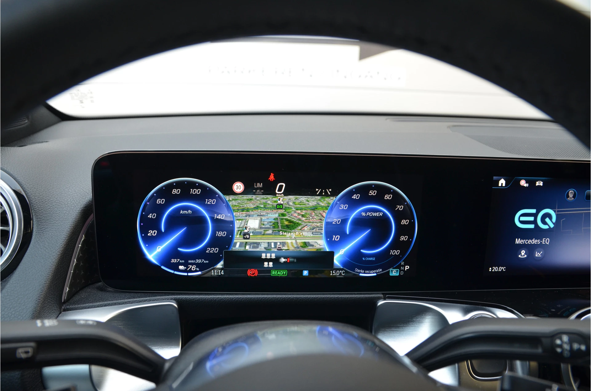 Hoofdafbeelding Mercedes-Benz EQB