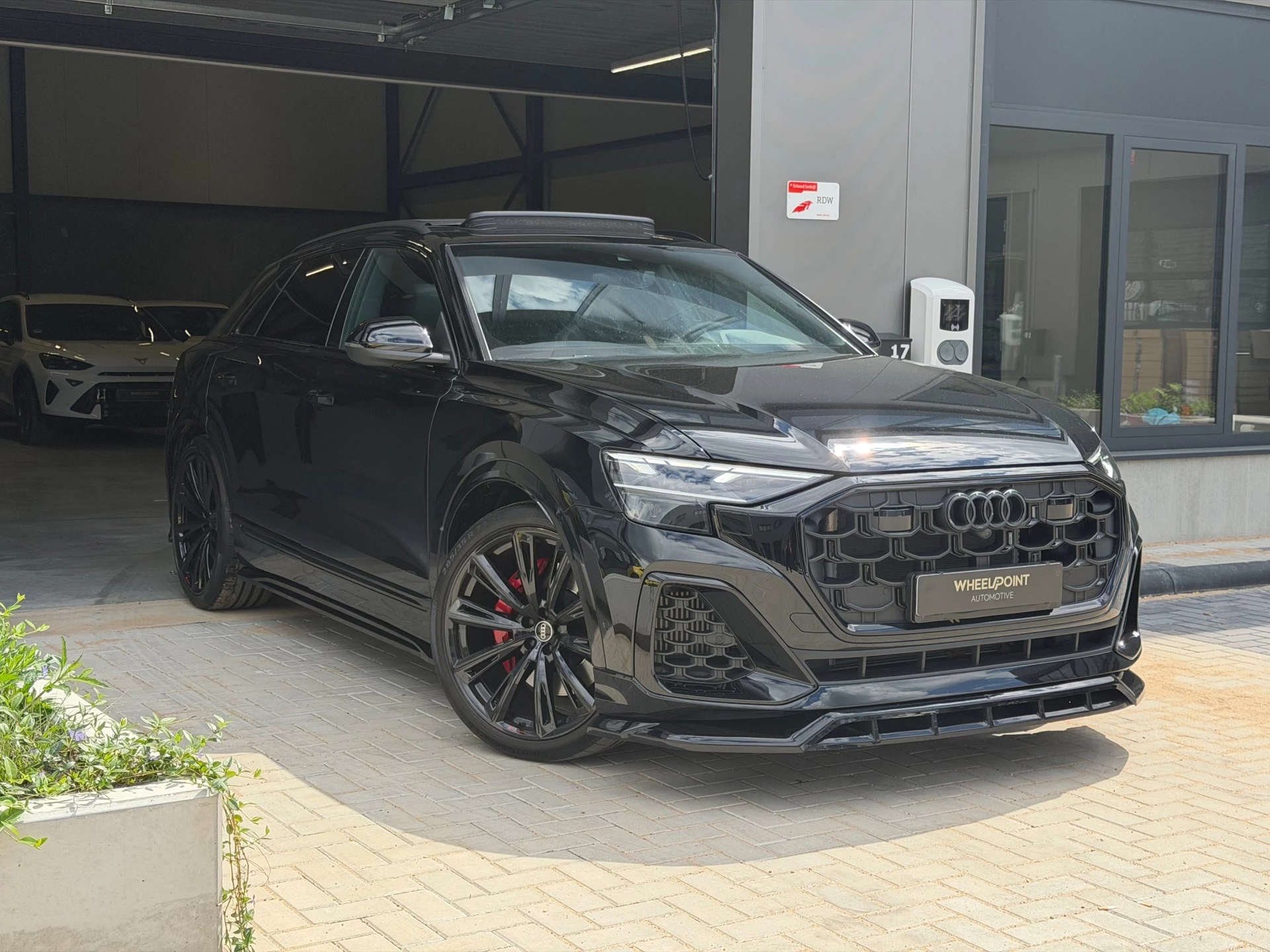 Hoofdafbeelding Audi Q8